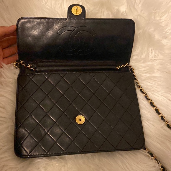 Vintage Chanel Matelasse Lambskin Flap - Picture 6 of 16